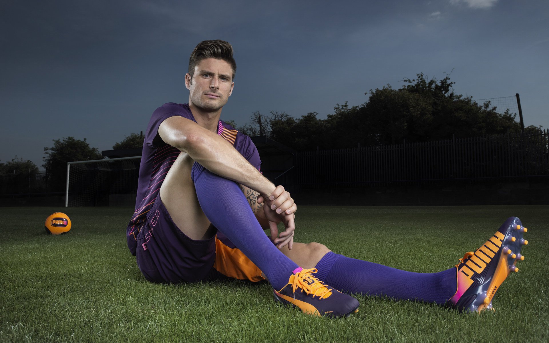 主场作战优势明显球迷支持成为球队重要精神支柱,球队愿意主场作战